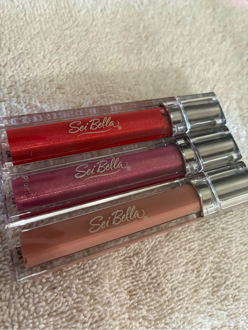 Lip Gloss Trio — Red, Pink & Nude High-Shine Set
